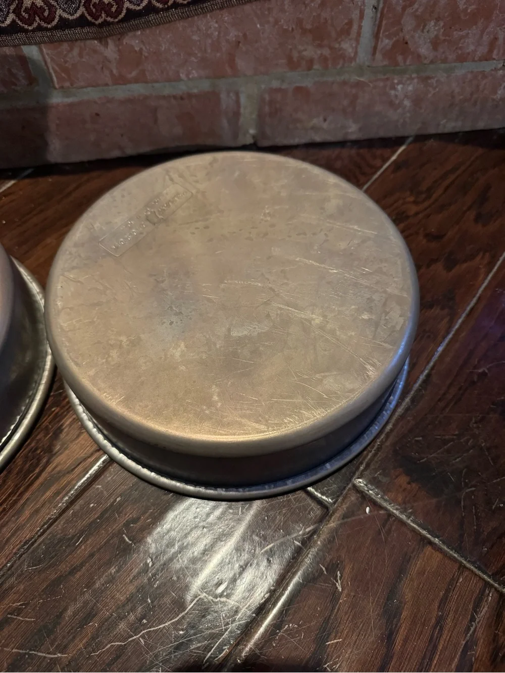 Nordic Ware Gold Nonstick Round Cake Pans - Set of 2